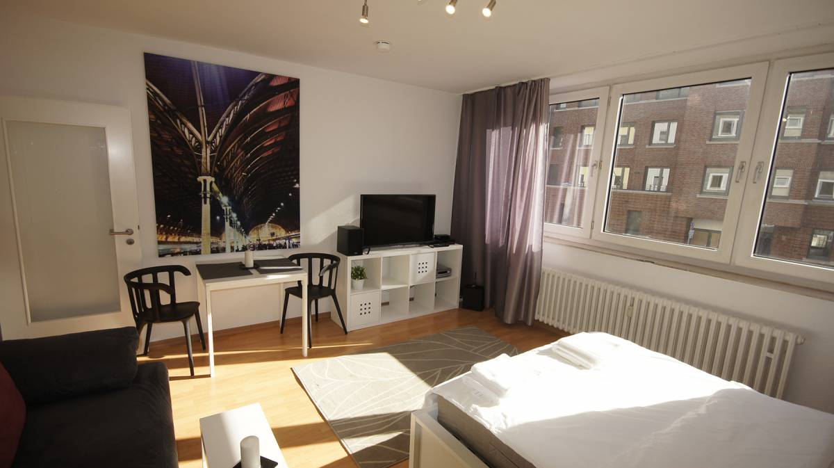 Appartement1 1.OG Wohnen/Schlafen